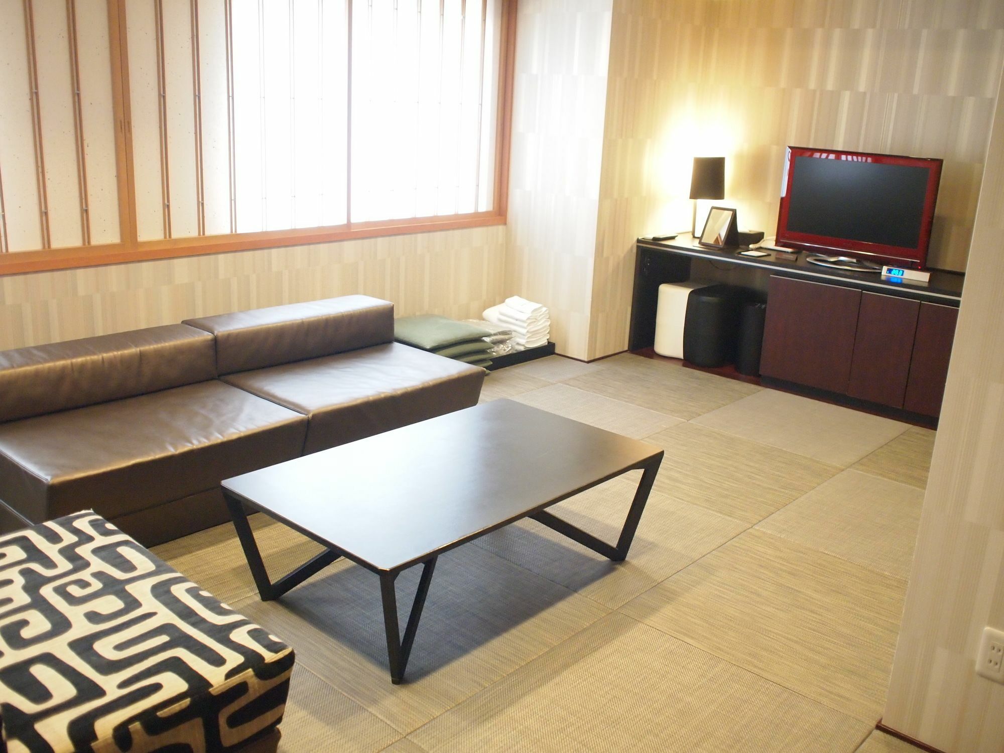 โรงแรม วิลเลจ เกียวโต
